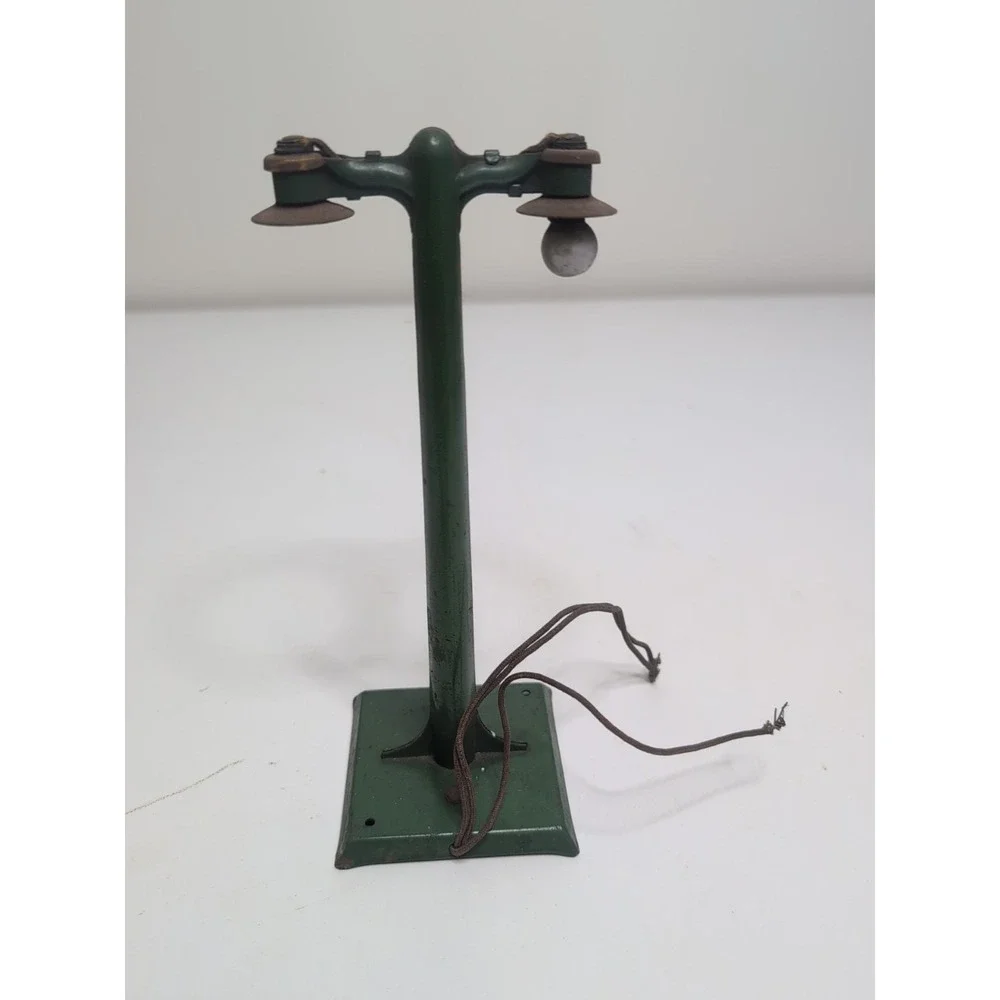 Vintage Street Light Gilbert American Flyer Train Pre War #233